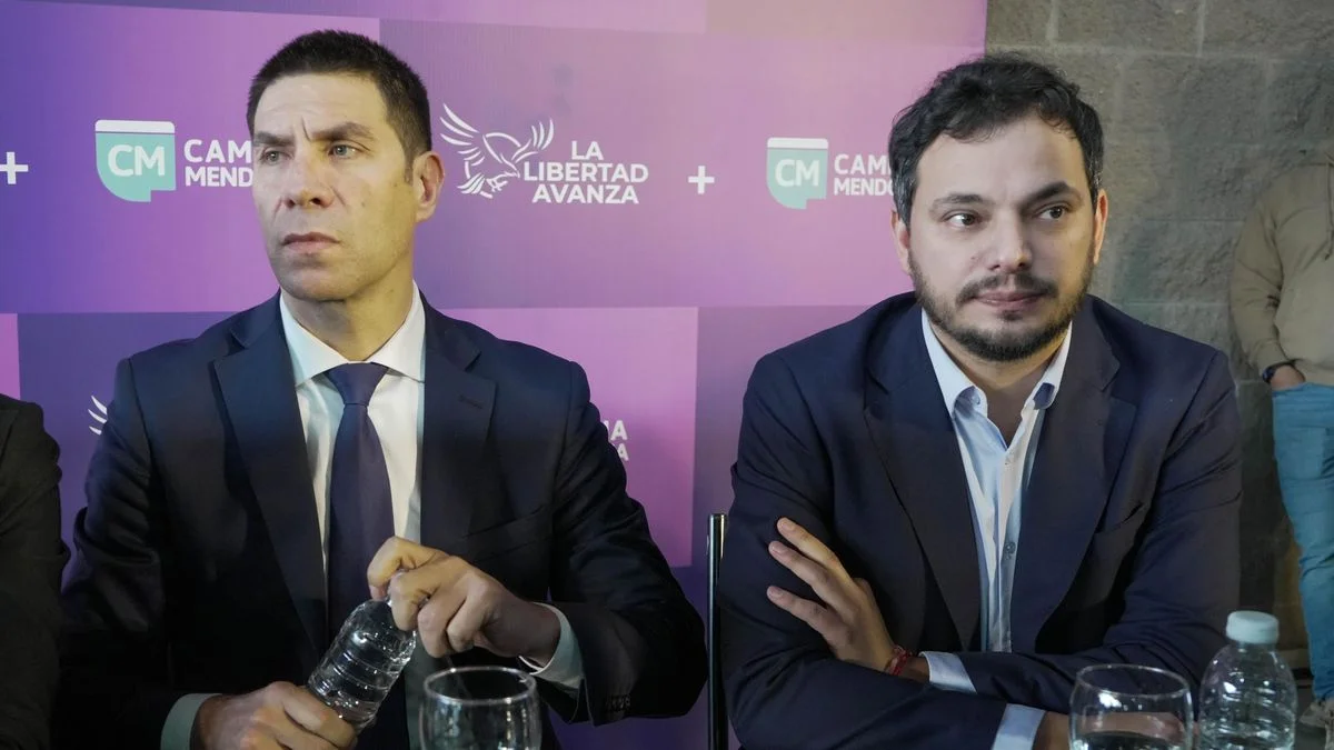 La reacción de Álvaro Martínez cuando le preguntaron por qué es parte de una lista con cornejistas