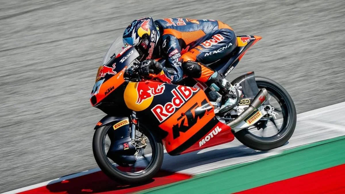 Valentín Perrone consiguió su segunda pole en Moto3 y estiró su gran presente en el motociclismo mundial