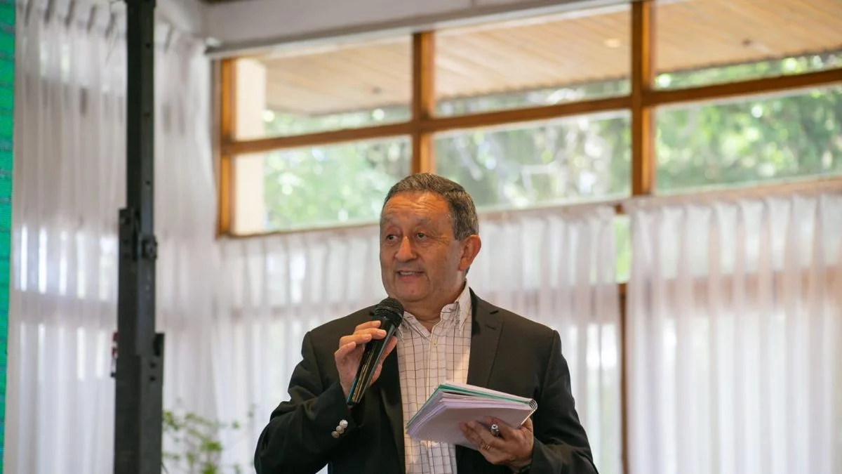 Malargüe: Celso Jaque dio marcha atrás con un polémico aumento en su salario