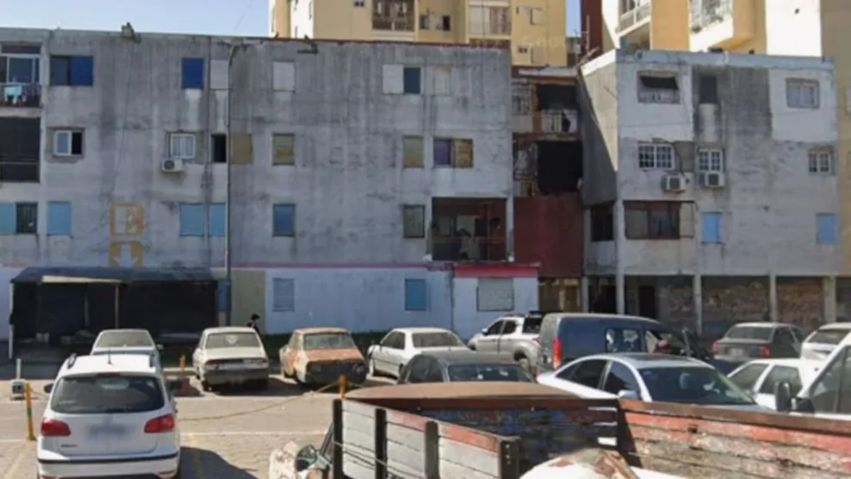 Una mujer cayó de un noveno piso y su novio fue demorado por presunto femicidio