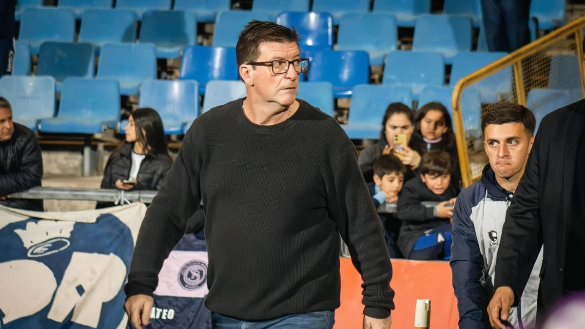 Las dos dudas de Alfredo Berti en Independiente Rivadavia