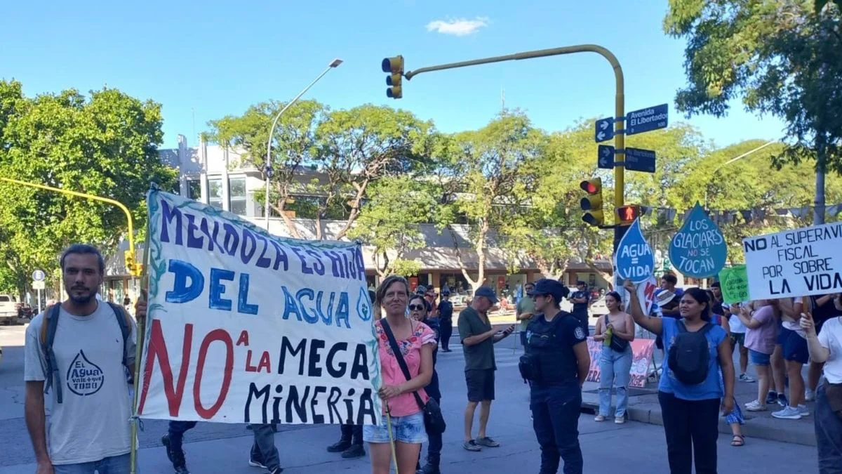 El “NO” a la minería se hizo sentir en las calles de San Rafael y General Alvear