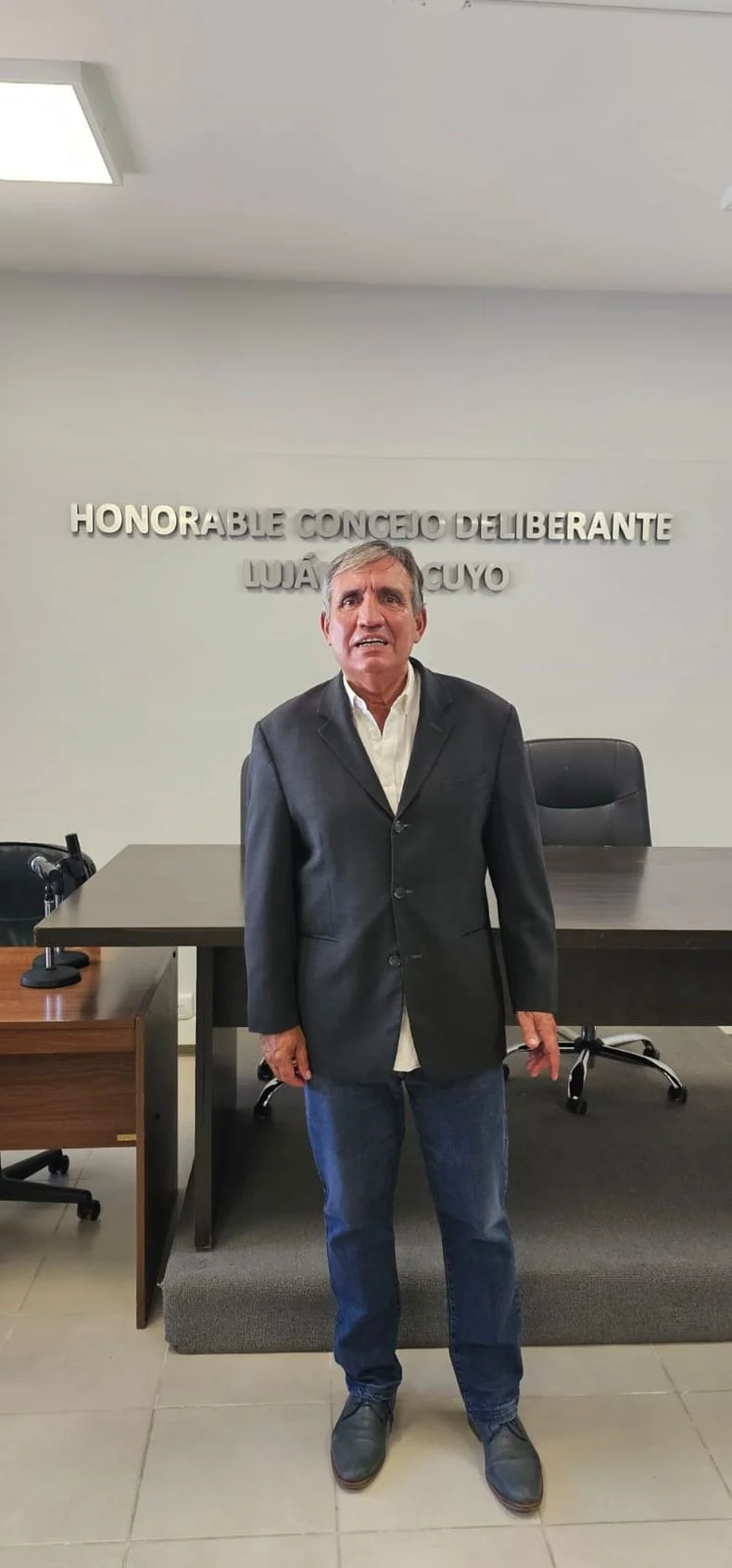 Andr&eacute;s Sconfienza, una vez m&aacute;s es presidente del Concejo Deliberante de Luj&aacute;n de Cuyo.&nbsp;