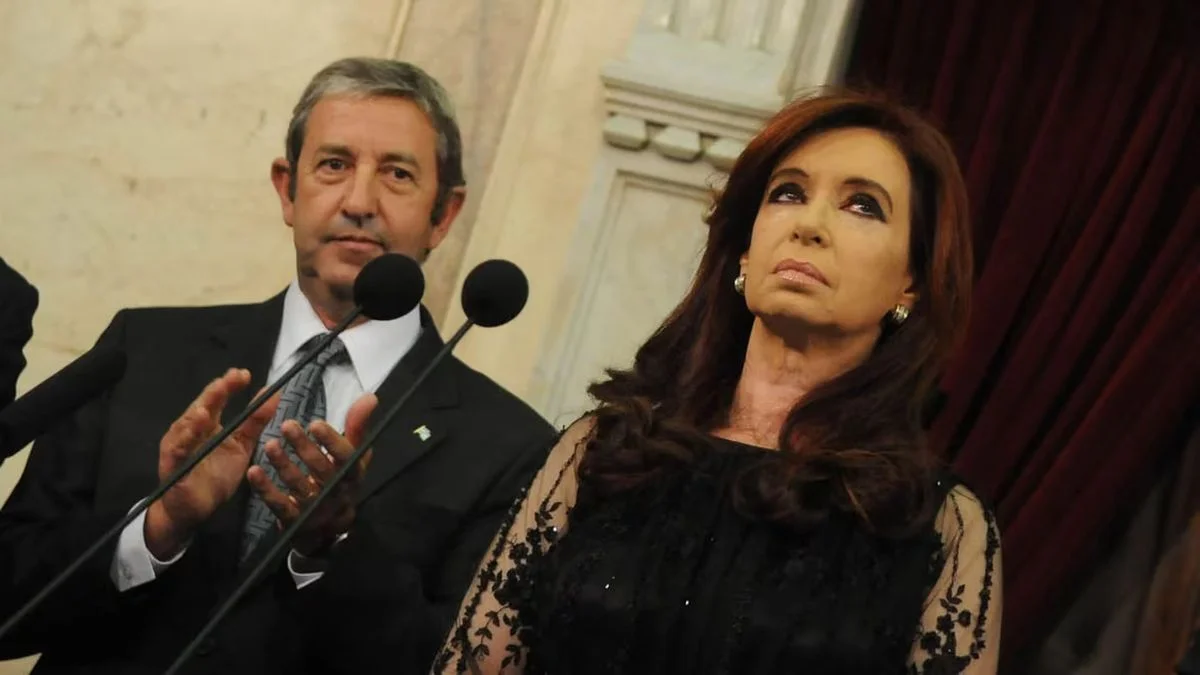 Julio Cobos opinó sobre las tensiones entre Javier Milei y Victoria Villarruel: cuál es el consejo que dio