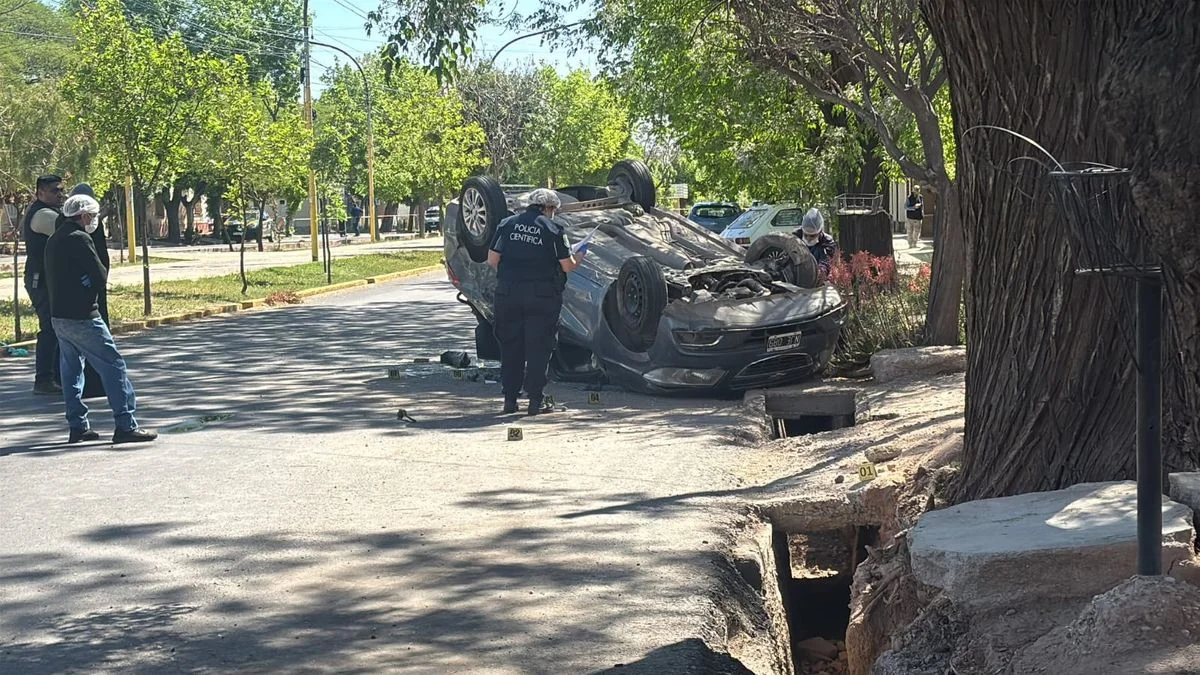 Un policía baleó a un presunto delincuente que le habría robado el arma reglamentaria en Luján