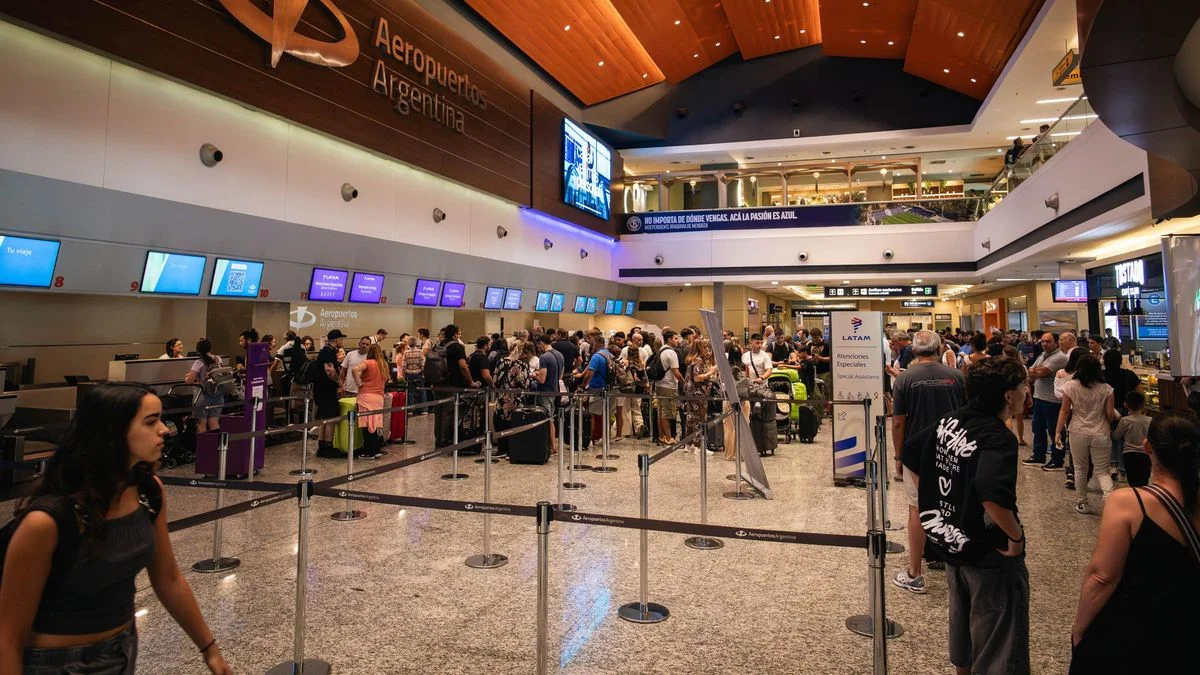 Atención viajeros: se vienen cinco paros de controladores aéreos en aeropuertos de todo el país