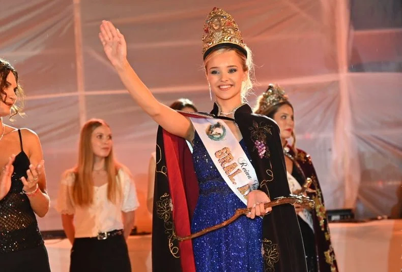 Mariana Belén Perra Cucatto, reina de General Alvear
