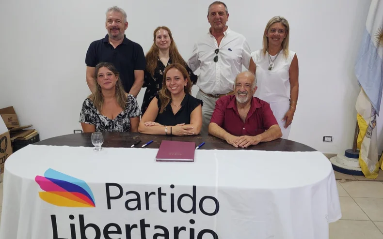 El Partido Libertario renovó autoridades y sigue su compromiso con Javier Milei. 