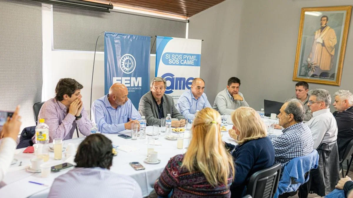Emir Félix se reunió con empresarios de la FEM y criticó a Cornejo por la realidad de las pymes