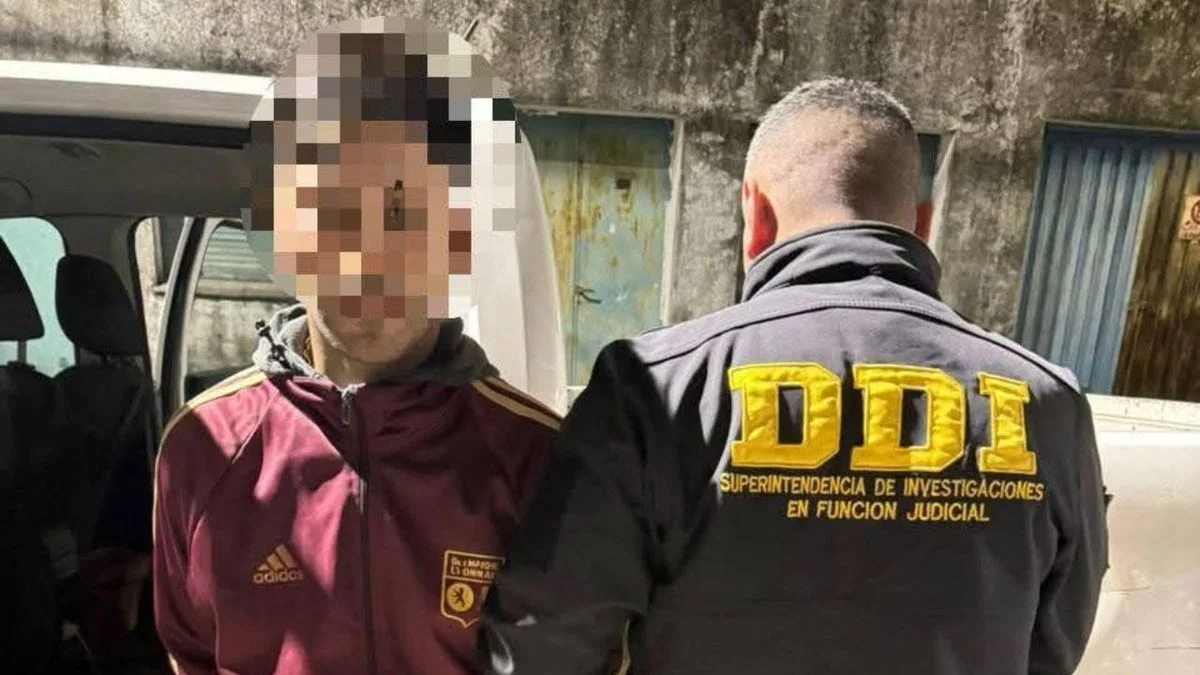 El eslabón que faltaba en el triple crimen en Varela: detuvieron al hombre que cavó la fosa de las jóvenes