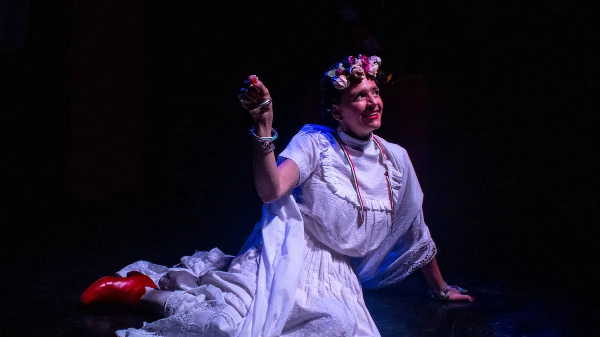 Laura Azcurra vuelve a Mendoza para revivir a Frida Kahlo en una función única