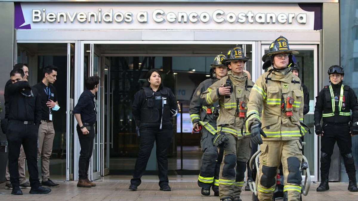 Generó alarma un incendio en el Costanera Center, el mall elegido por los mendocinos en Chile
