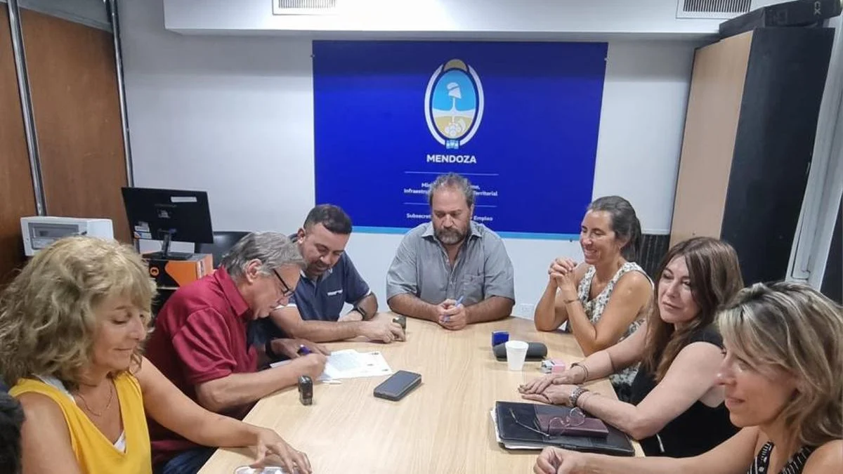 Paritarias: Ampros rechazó la oferta salarial del Gobierno