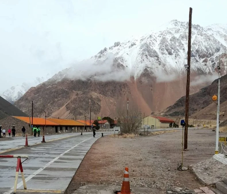 La coordinación argentina informó las condiciones climáticas para cruzar a Chile.  