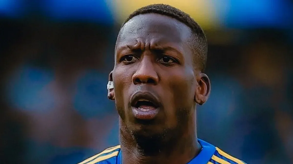 Luis Advíncula se va de Boca: 169 partidos, goles históricos y un destino marcado en la Copa Libertadores 2026
