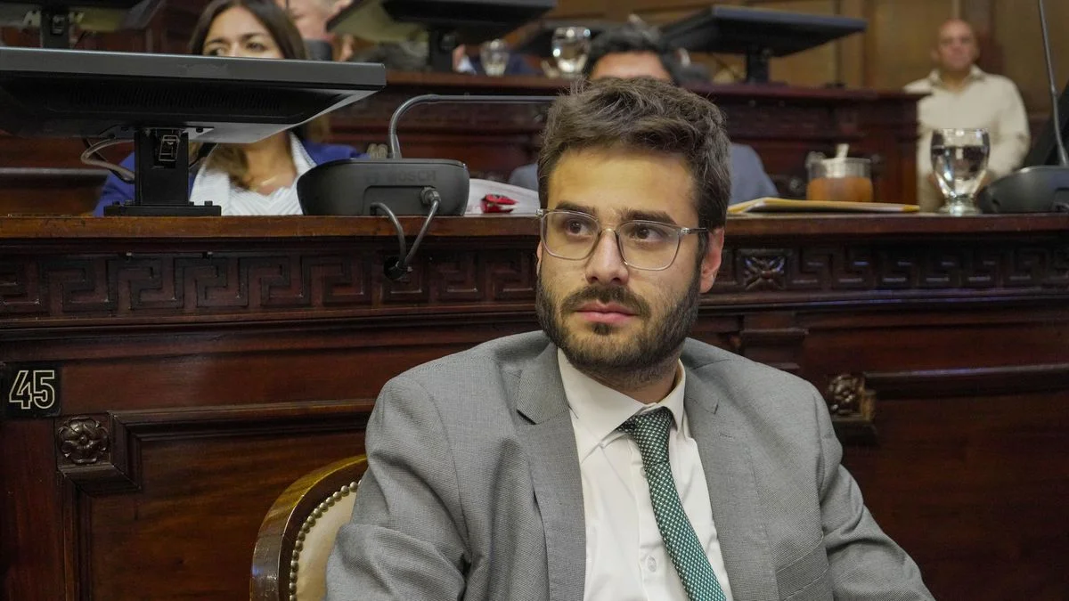 Un diputado opositor cargó contra la "deforma" laboral y refutó los datos de la "industria del juicio"