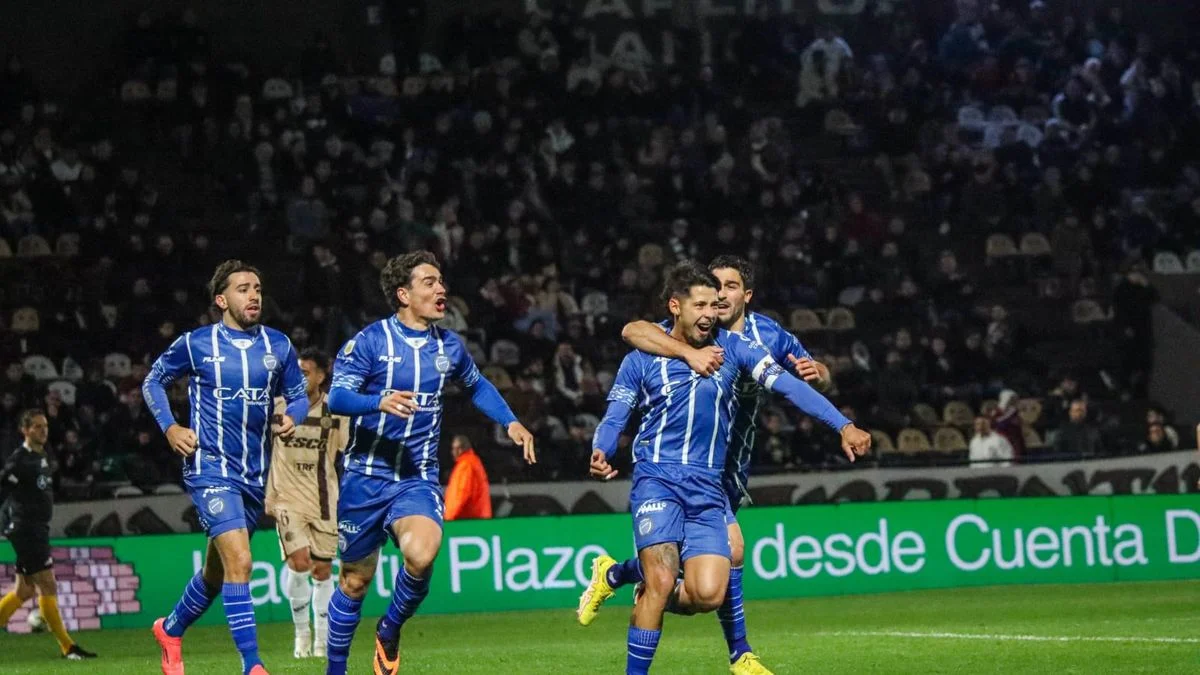 Godoy Cruz rompió el maleficio, derrotó a Platense y ganó por primera vez en el campeonato