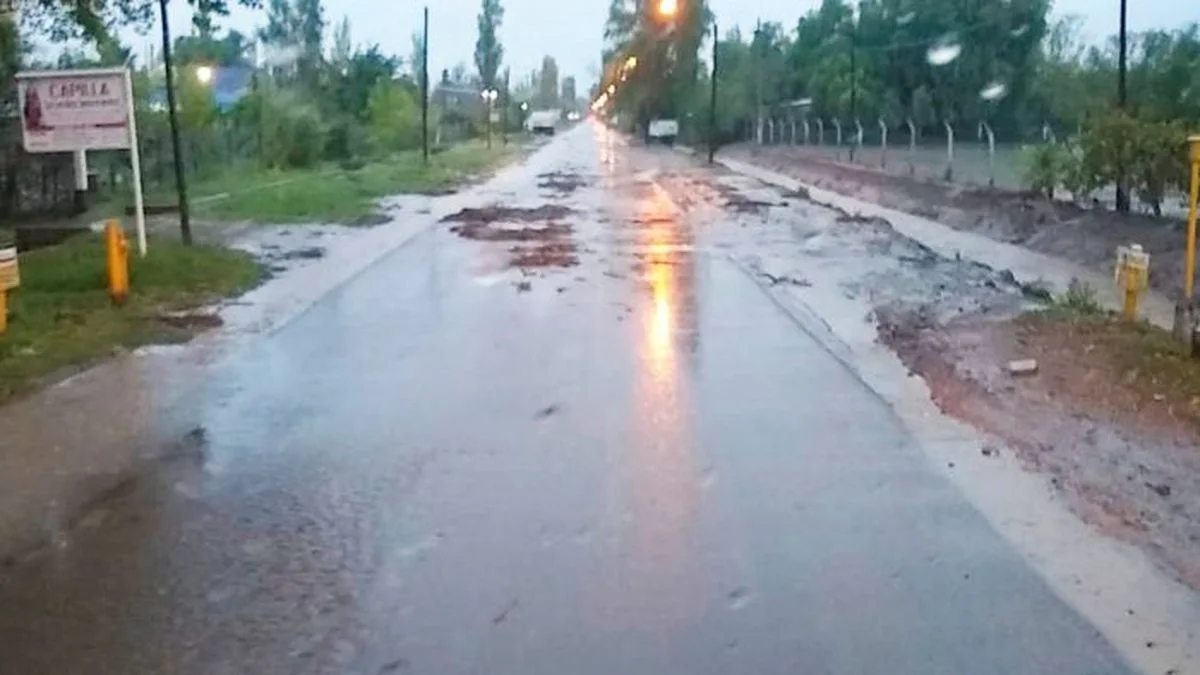 Tras la tormenta: suspensión de clases presenciales en zonas de Tupungato, Luján y Lavalle