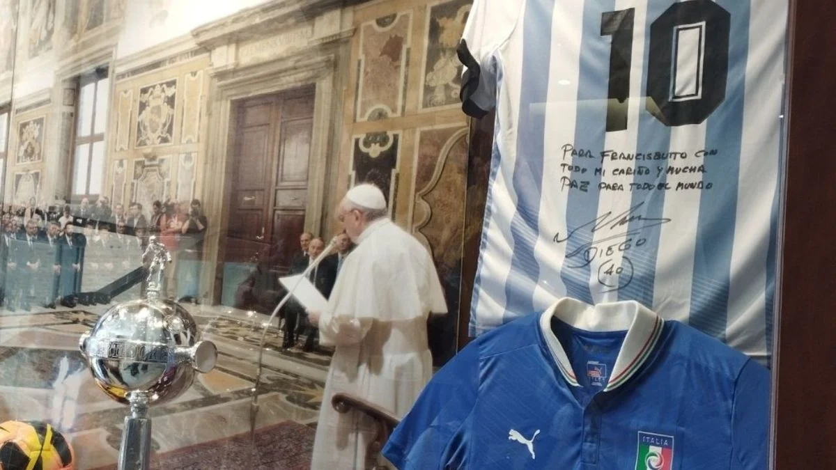 El conmovedor video de AFA para despedir al papa Francisco: "El argentino que jugó para el mundo"