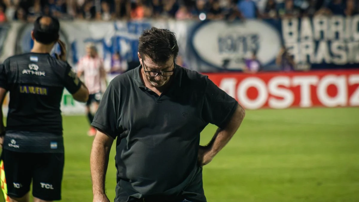 Sufre Alfredo Berti: la figura que se lesionó en Independiente Rivadavia