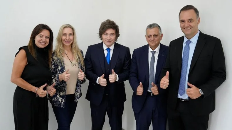 El Gobierno sale a respaldar una vez m&aacute;s a Adorni.