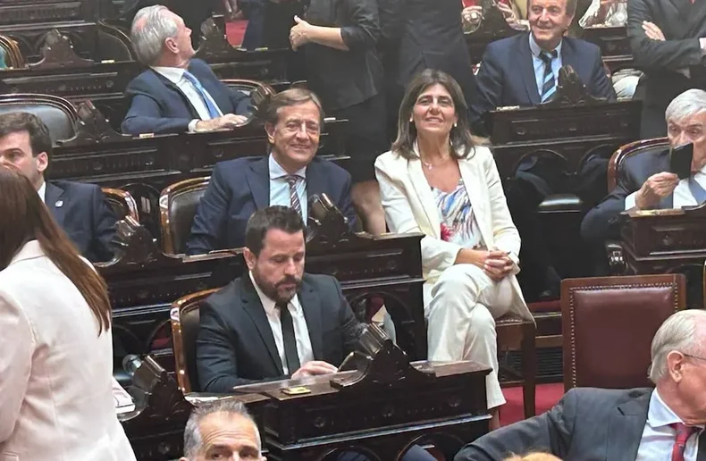 Rodolfo Su&aacute;rez y Mariana Juri, los senadores nacionales radicales por Mendoza.&nbsp;
