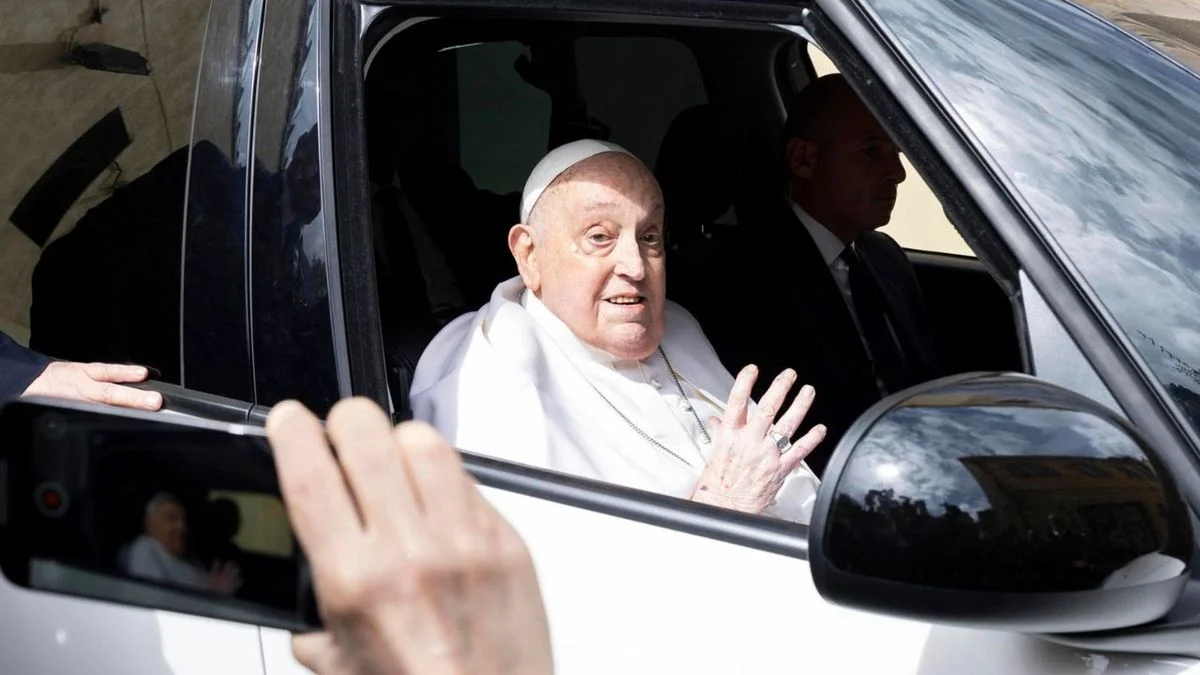 El fuerte mensaje del papa Francisco en el Viernes Santo: "La economía de Dios no mata, ni aplasta"