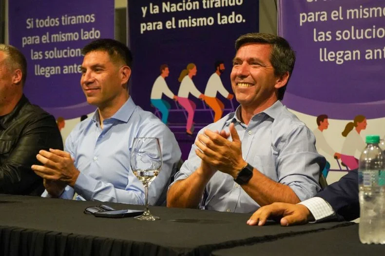 Facundo Correa Llanos y Andr&eacute;s Peti Lombardi ensalzaron el plan econ&oacute;mico de Milei y Cornejo.&nbsp;