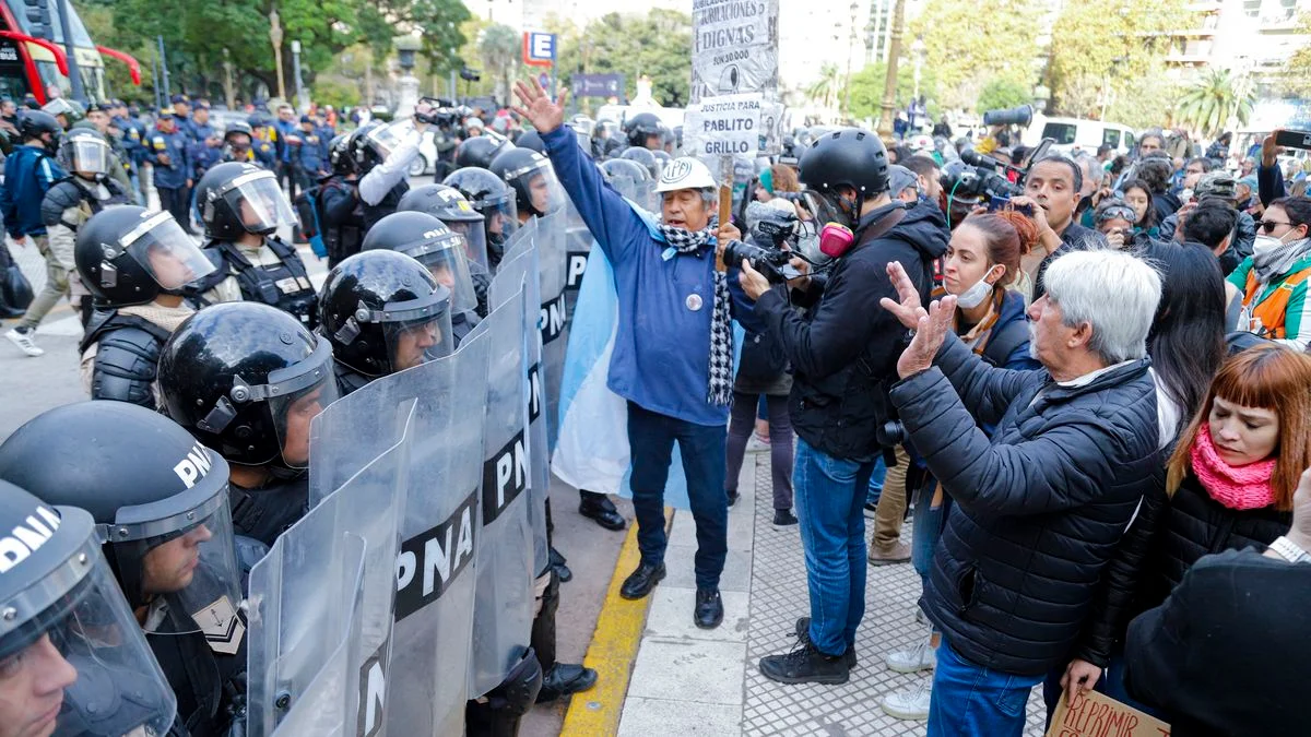 Condenados por protestar: salió la primera sentencia condenatoria por el protocolo de Bullrich