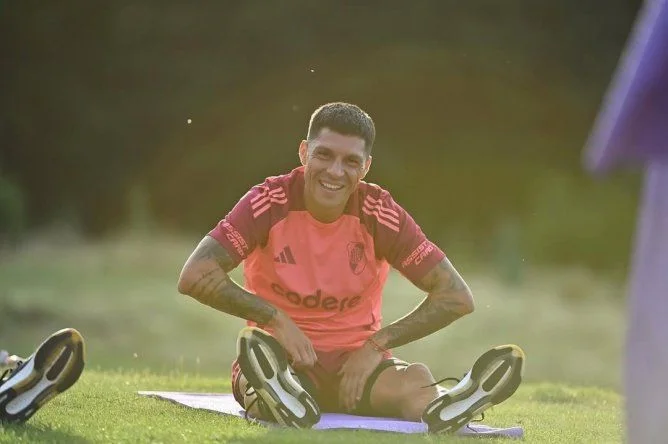 Enzo P&eacute;rez podr&iacute;a continuar su carrera en Argentinos Juniors.