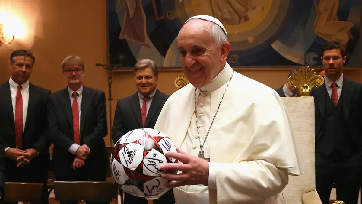 La sentida despedida de los equipos mendocinos al Papa Francisco