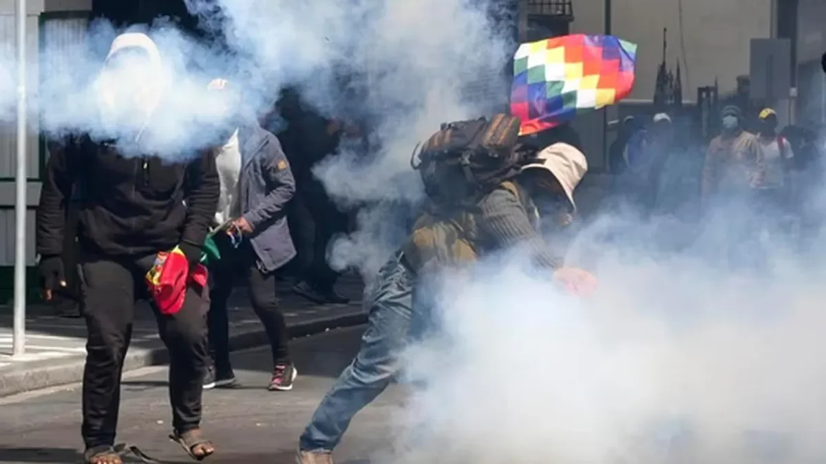 Crisis en Bolivia: el Congreso sancionó una ley que amplía la acción militar ante las protestas