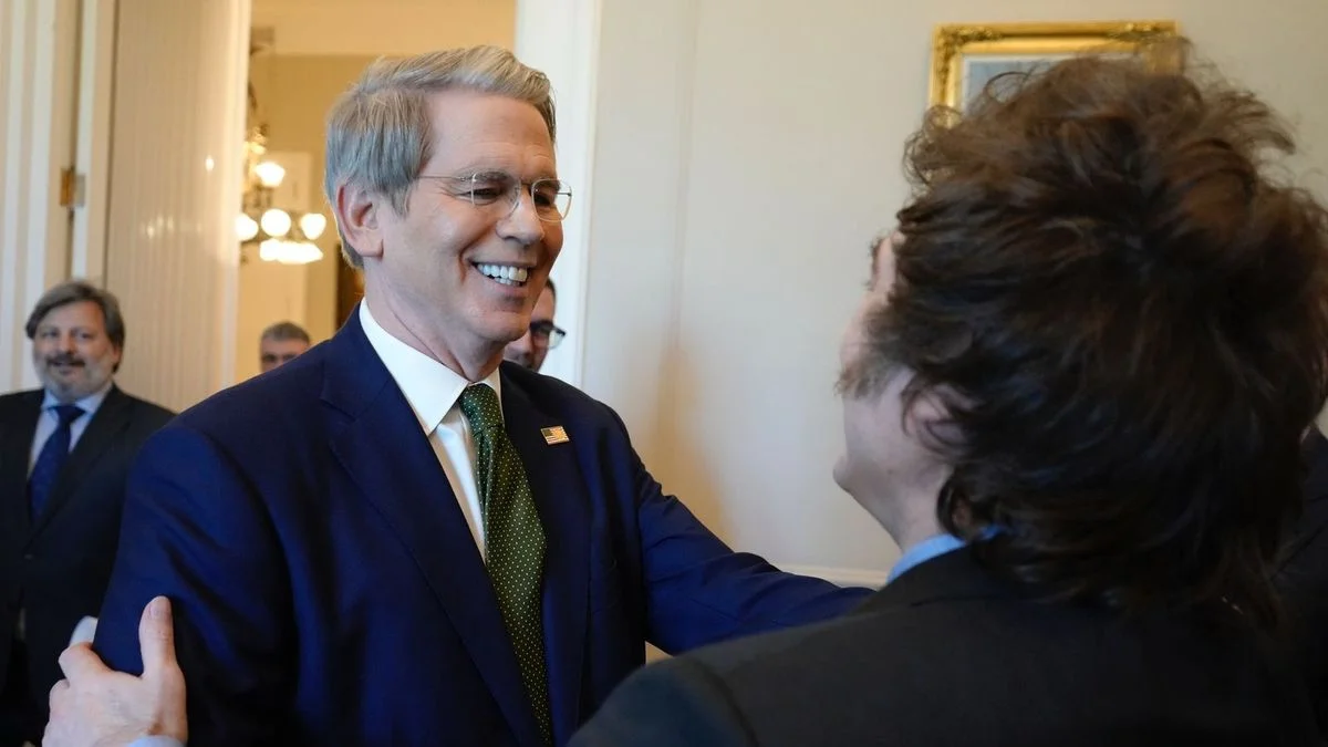 Milei se reunió con el Secretario del Tesoro de Estados Unidos en medio de ajuste económico