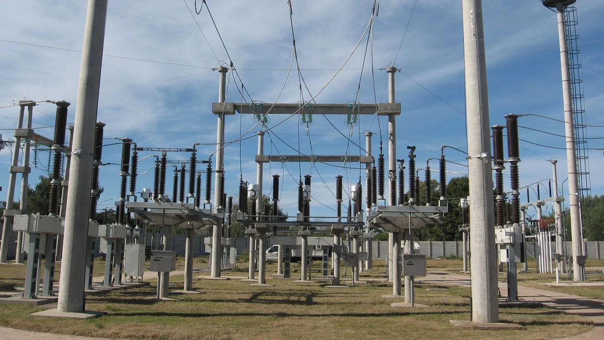 El EPRE multó a empresas eléctricas y deberán devolver dinero a los usuarios