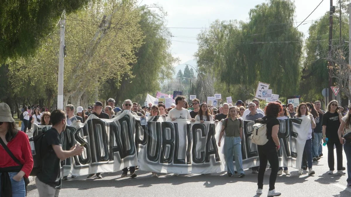 Tras la histórica marcha, los datos: Milei consolida el ajuste contra la UNCuyo en el Presupuesto 2026