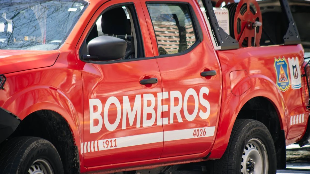 Incendio afectó una pizzería en pleno centro de Mendoza