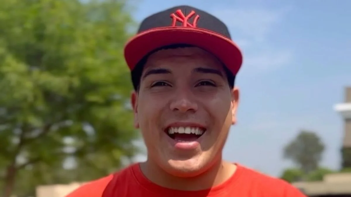 Thiago Medina salió de terapia y le propuso casamiento a Daniela Celis