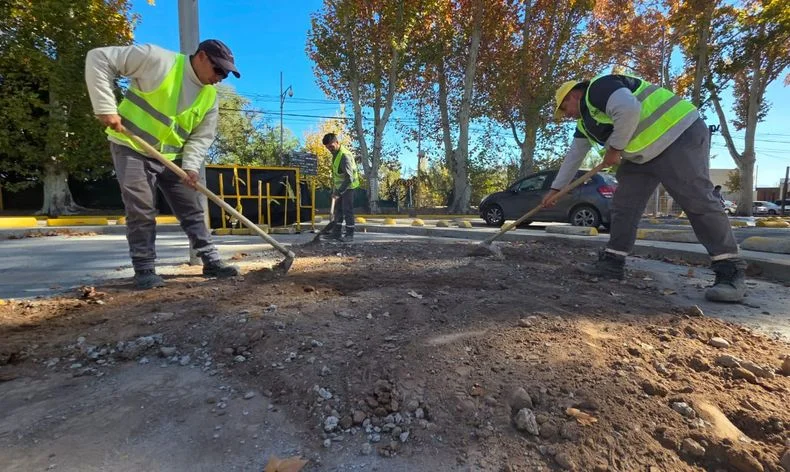 Las obras de la rotonda en Luj&aacute;n de Cuyo.&nbsp;