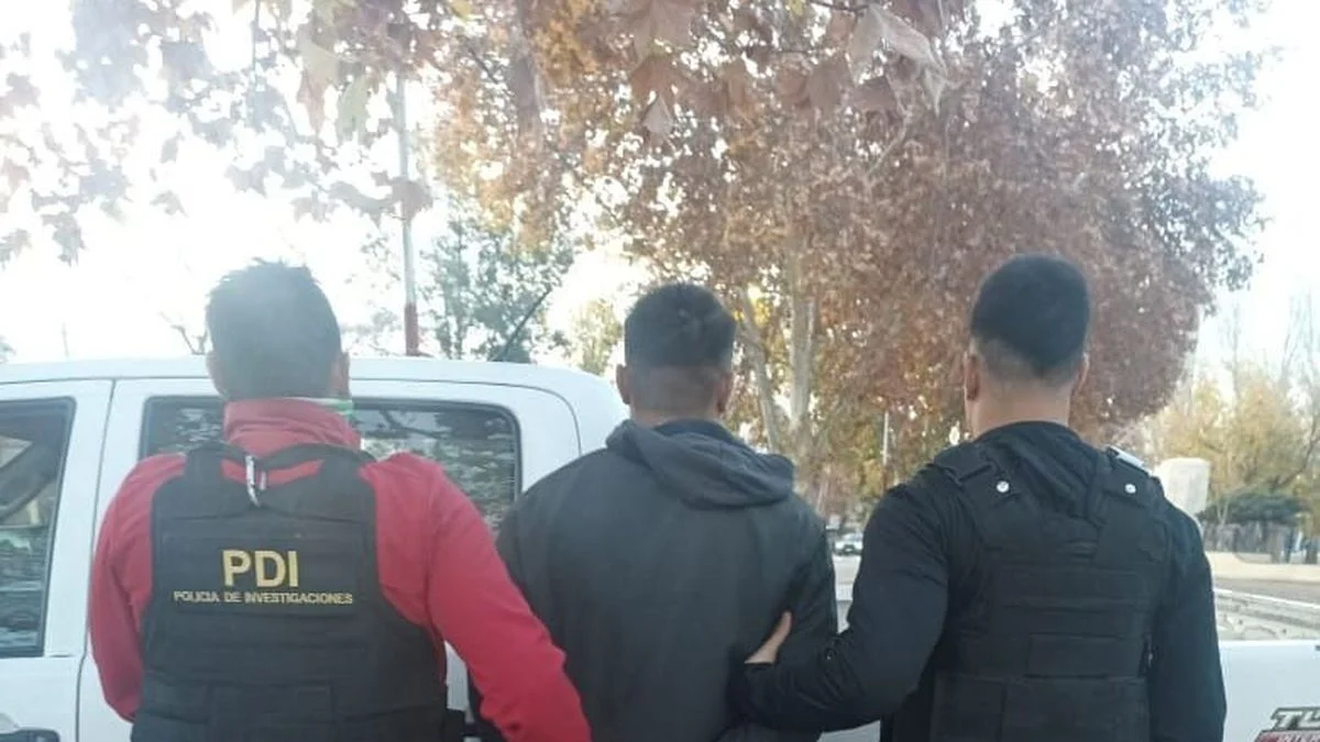 Detienen a un sospechoso por el homicidio de un joven durante un feroz tiroteo en un barrio de Las Heras