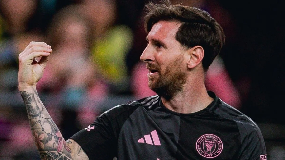 El absurdo motivo por el que un afamado youtuber desafió a Messi a una pelea