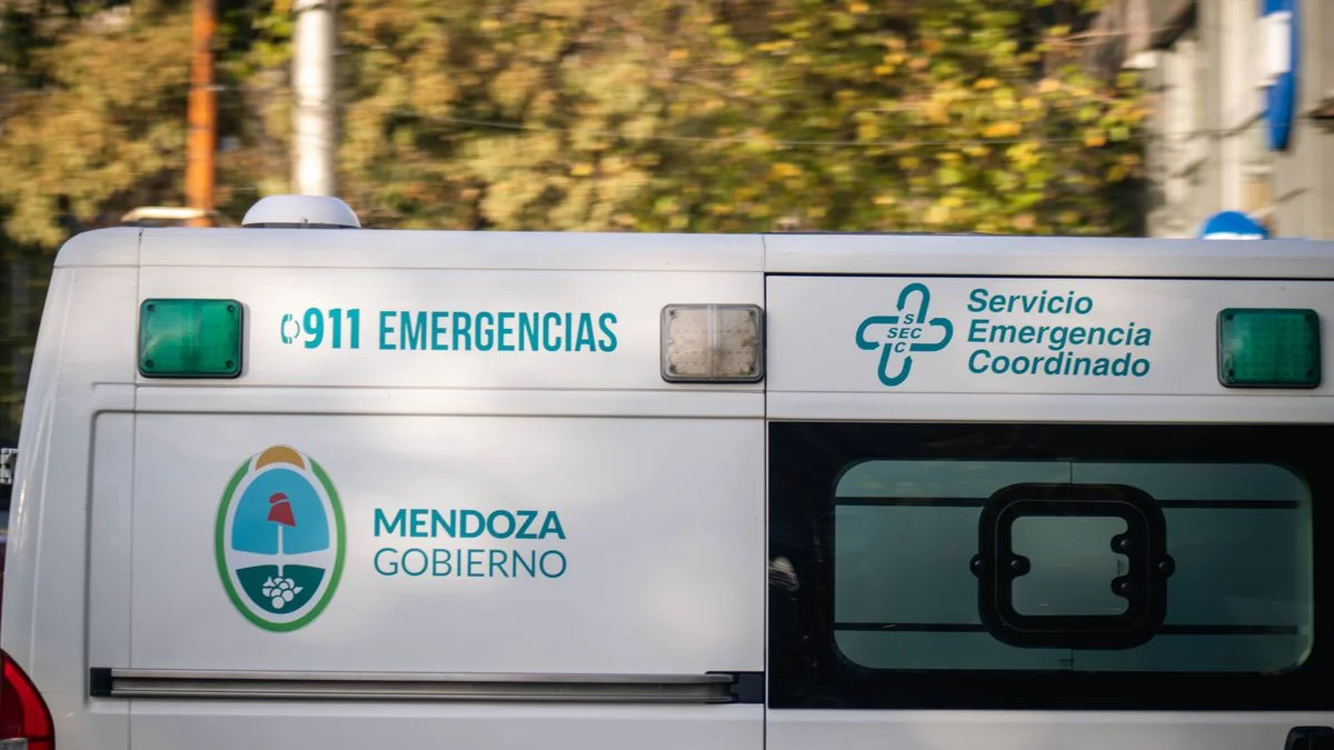 Amplio operativo para trasladar a un motociclista que se accidentó en Agua de las Avispas