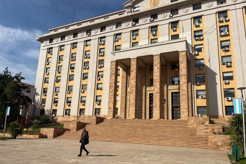 El Gobierno provincial ech&oacute; a diez agentes el mismo d&iacute;a.&nbsp;