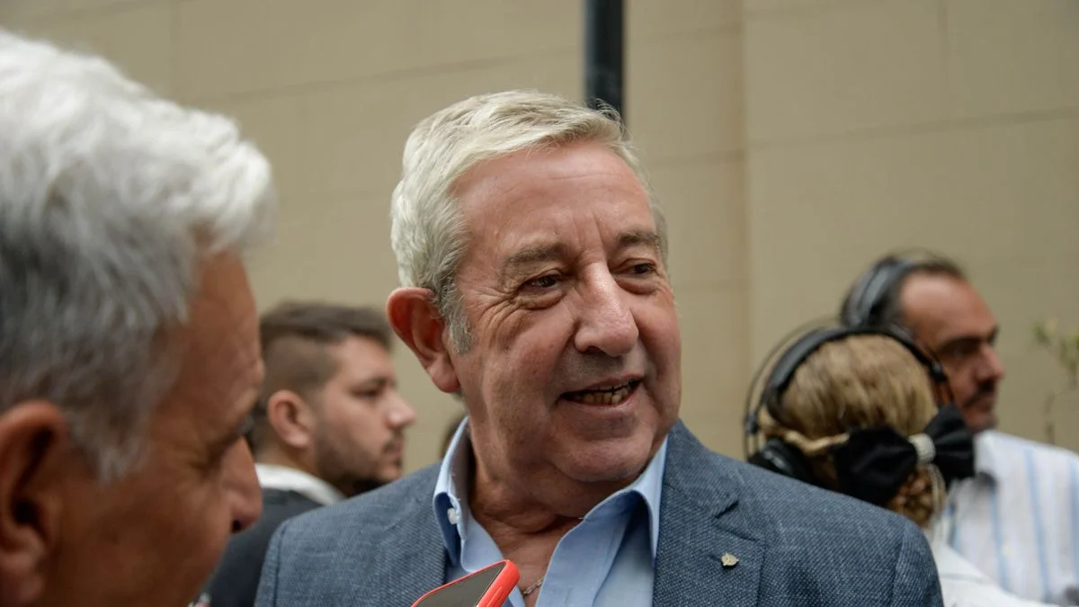 Julio Cobos reveló cómo hubiese actuado él si quedaba en la situación de Adorni