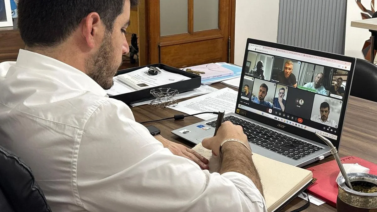 El presidente de UCR nacional tiende puentes con intendentes radicales en Mendoza