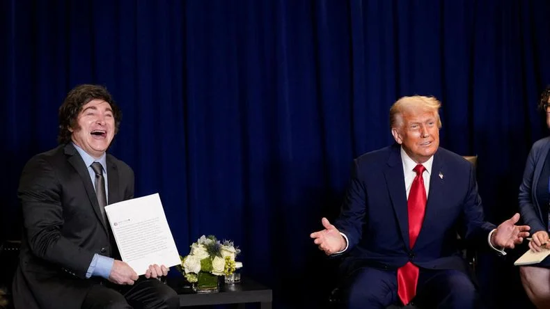 La soja argentina, botín de guerra: China compró 20 cargamentos y granjeros de EE.UU. estallaron contra Trump