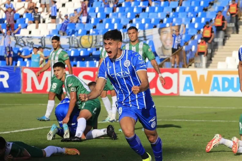 Mateo Mendoza es seguido por el Napoli de Italia.