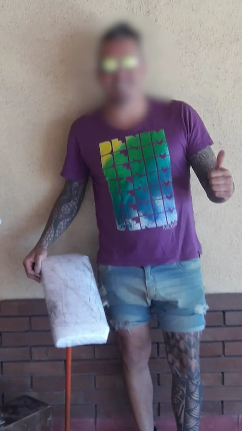 El tatuador investigado por el cuerpo hallado ayer en su vivienda