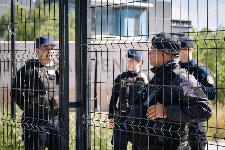 El GRIS capacita a efectivos de la Policía.