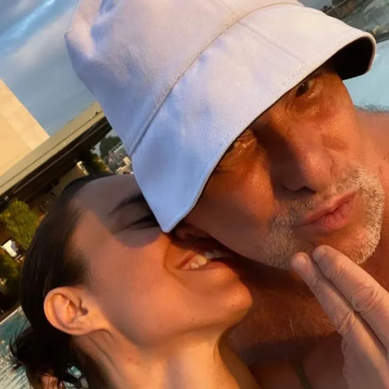La pareja se conoci&oacute; en el 2022