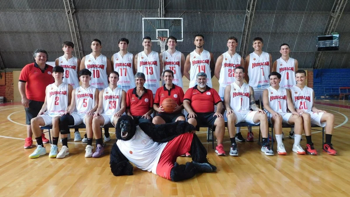 Huracán Las Heras debutó con derrota ajustada en el Federal de básquet